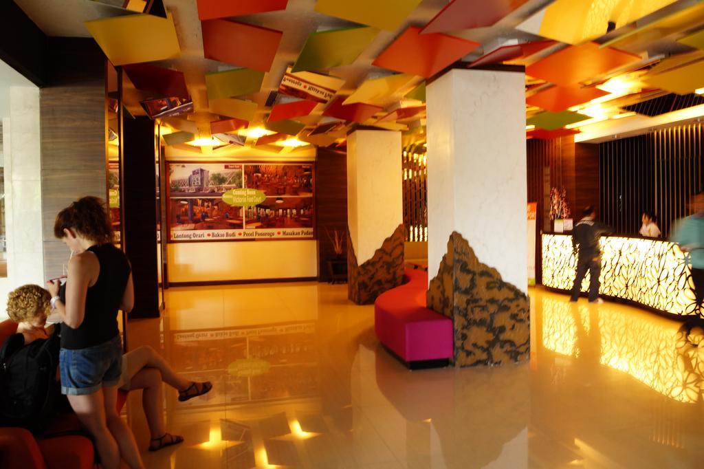 Hotel Victoria River View Banjarmasin  Εξωτερικό φωτογραφία