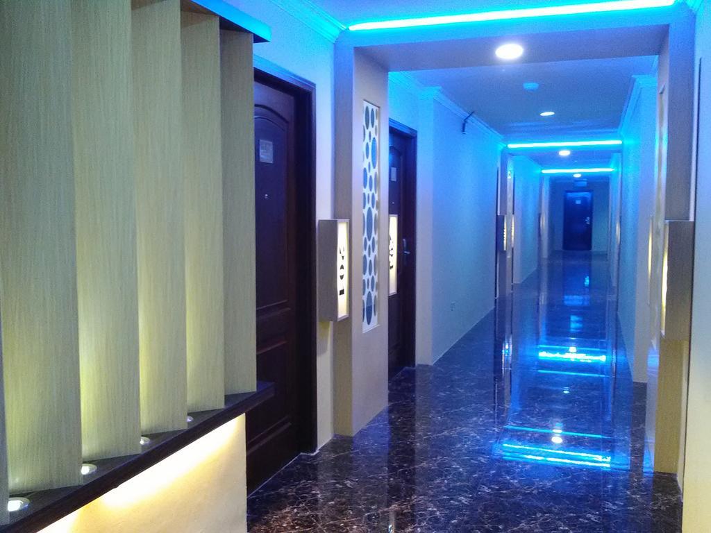 Hotel Victoria River View Banjarmasin  Εξωτερικό φωτογραφία