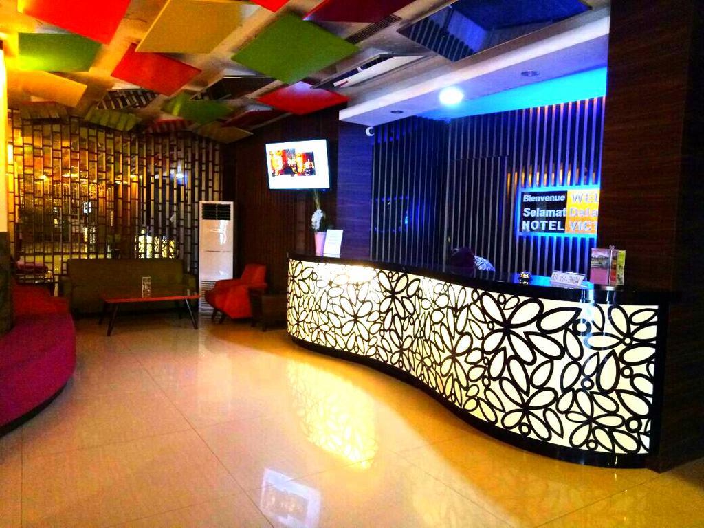 Hotel Victoria River View Banjarmasin  Εξωτερικό φωτογραφία